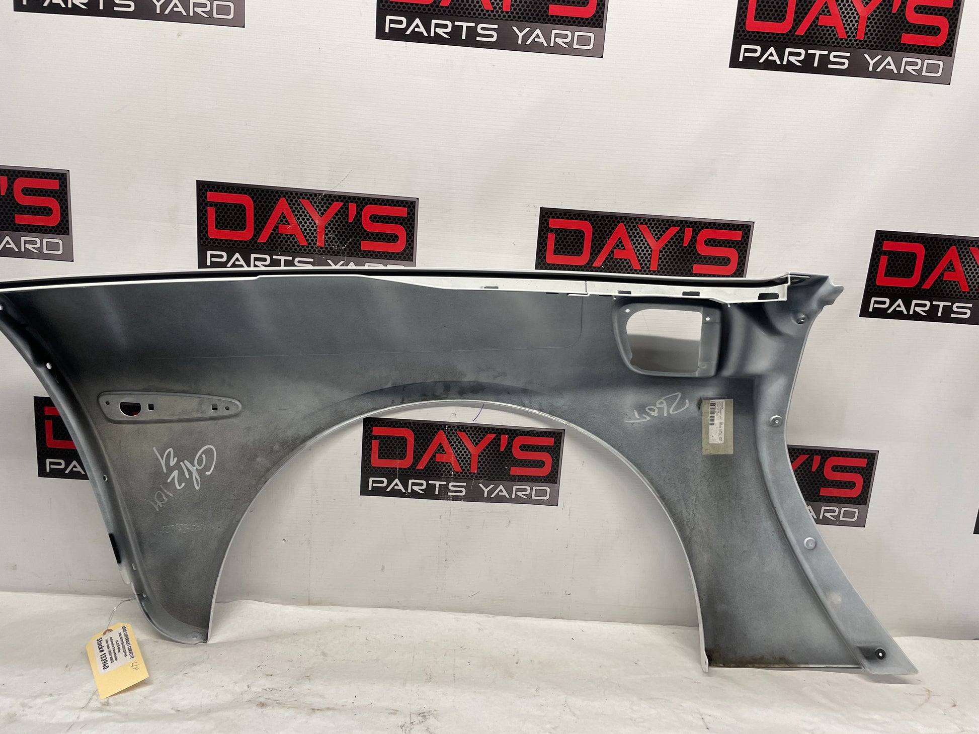 2005 Chevy C6 Corvette LH Driver Rear Fender Quarter Panel White OEM - Day's Parts Yard