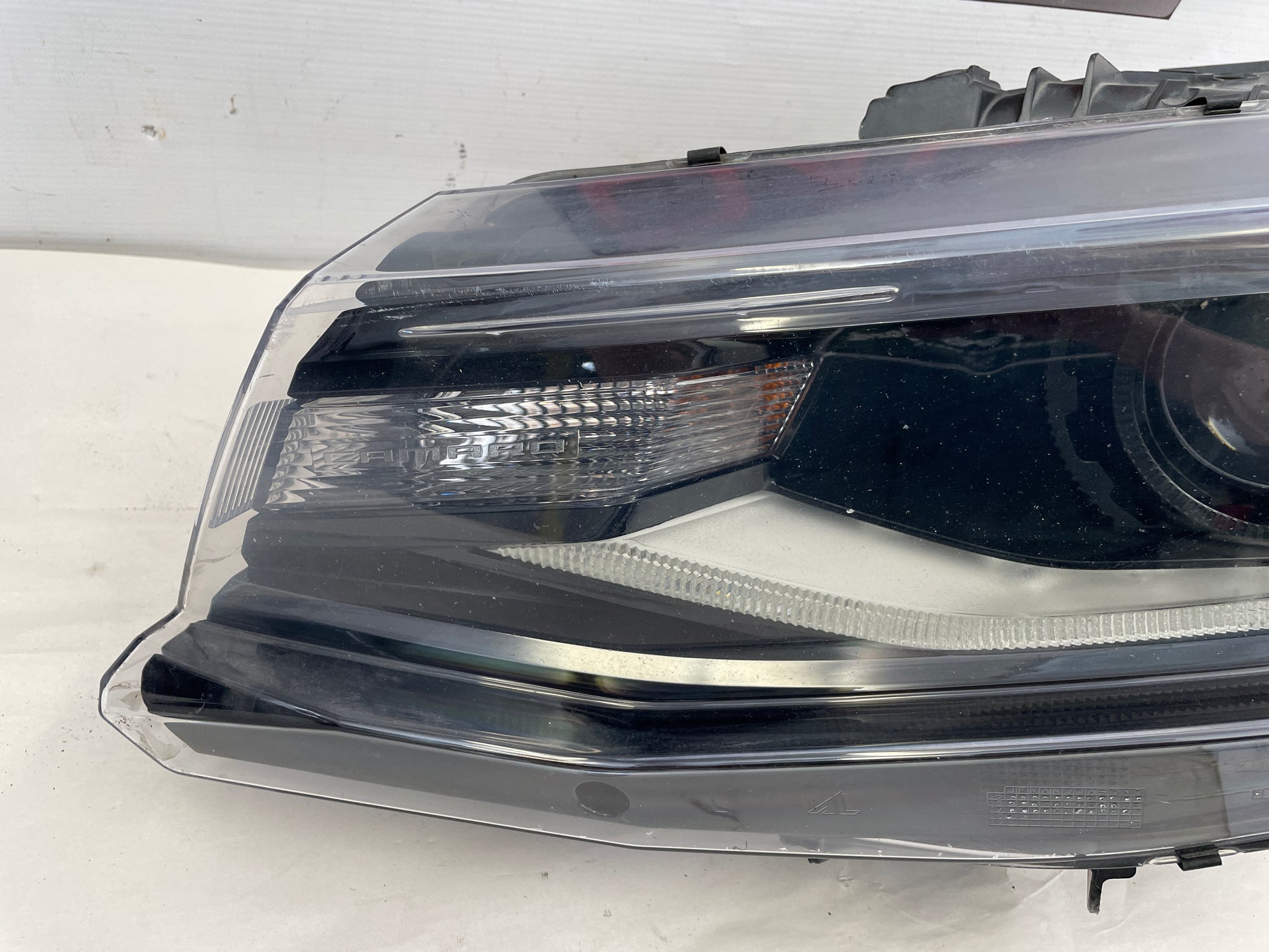 2018 Chevy Camaro ZL1 1LE LH Driver Head Light Headlight Lamp OEM - Day's Parts Yard