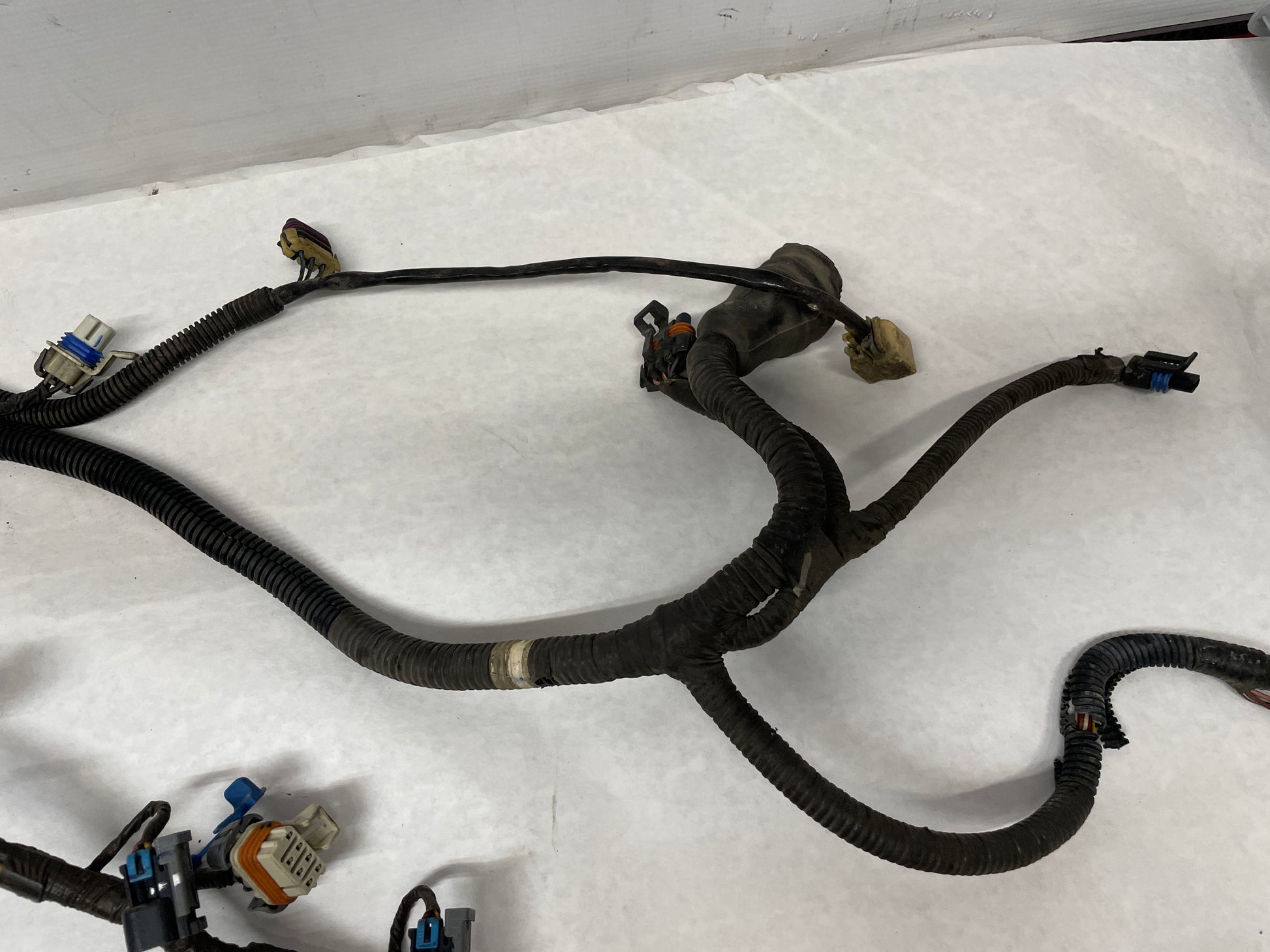2006 Pontiac GTO Engine Motor Auto Transmission Wire Wiring Harness OEM - Day's Parts Yard