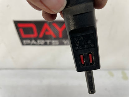 2005 Pontiac GTO Interior Door Lock Knob w/ Outer Trim OEM