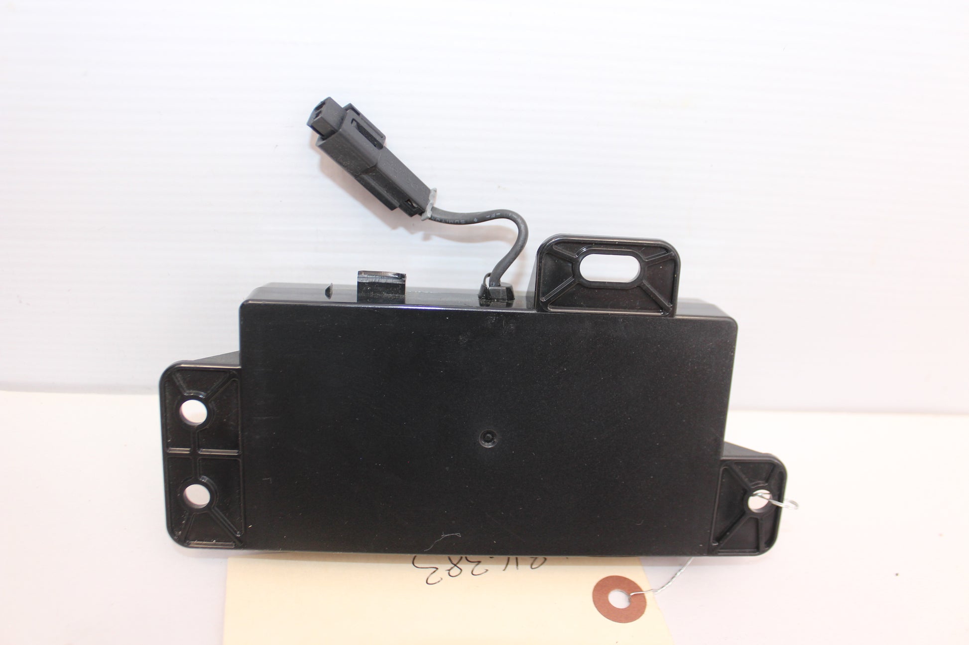 2014 Chevy SS Camaro OnStar Battery Backup Control Module OEM - Day's Parts Yard