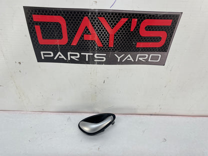 2005 Pontiac GTO RH Passenger Interior Door Handle OEM - Day's Parts Yard