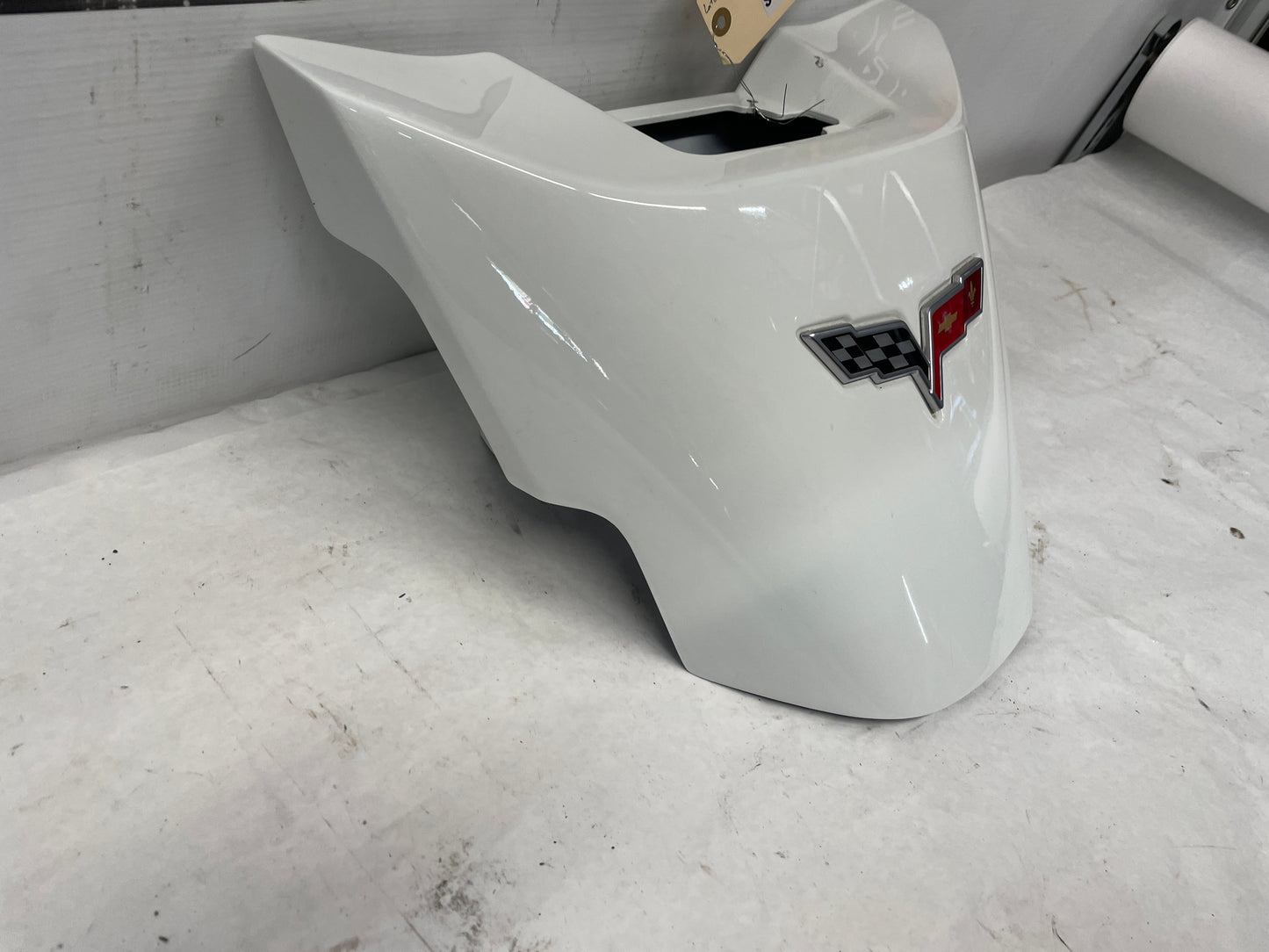 2005 Chevy C6 Corvette Center Interior Bulk Head Waterfall Trim Panel OEM - Day's Parts Yard