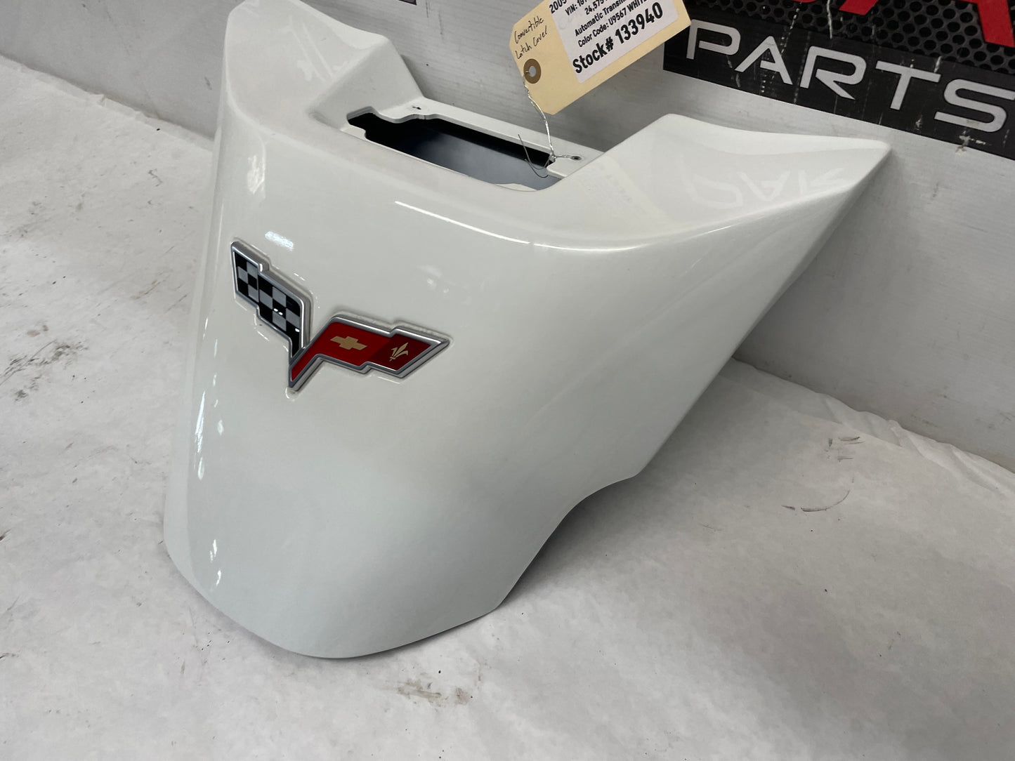 2005 Chevy C6 Corvette Center Interior Bulk Head Waterfall Trim Panel OEM - Day's Parts Yard