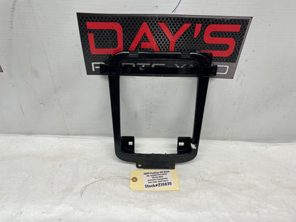 2009 Pontiac G8 Base Over Head Console Dome Light Frame Bracket Brace Bezel OEM - Day's Parts Yard