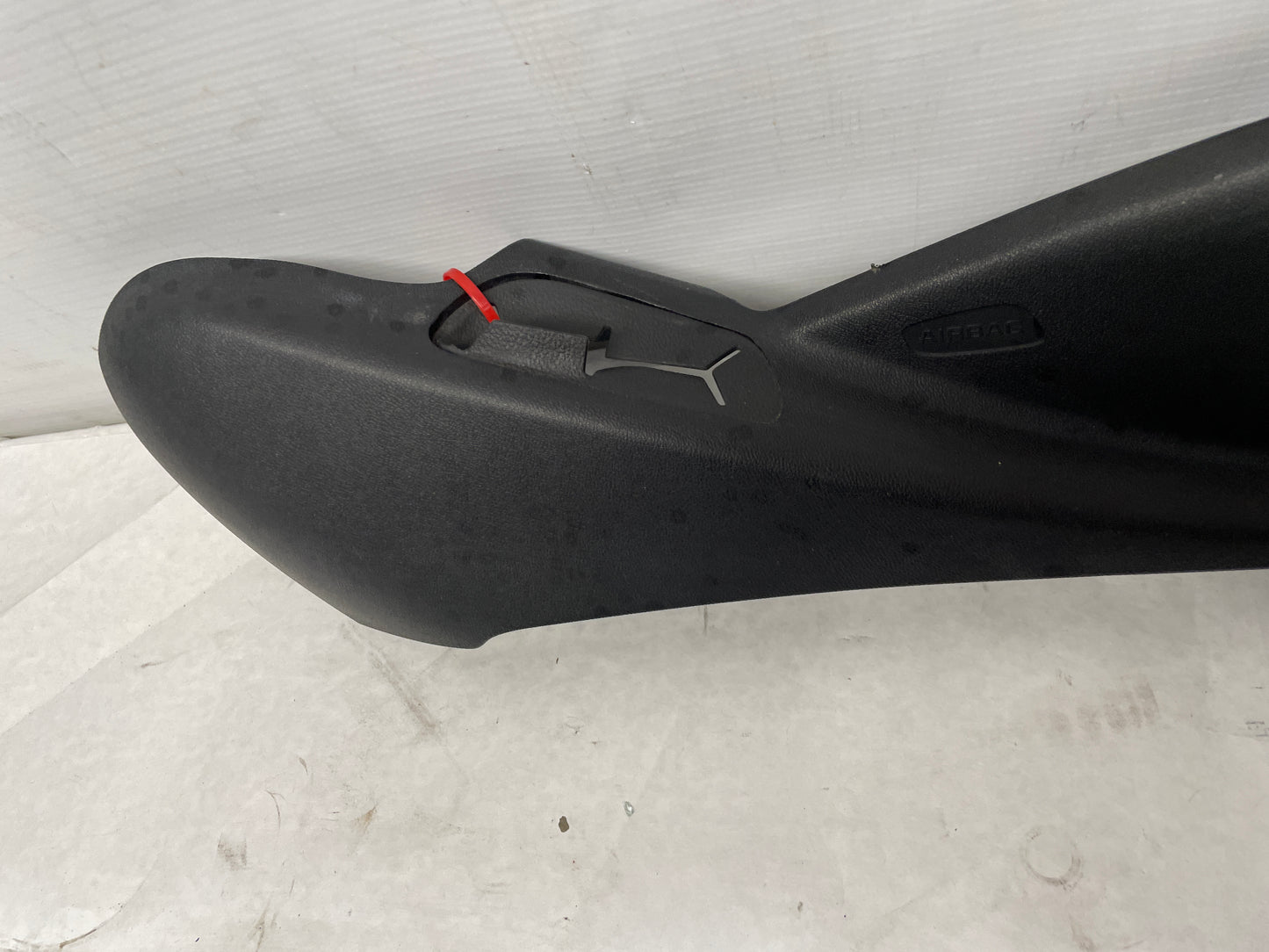 2019 Chevy Camaro SS RH Passenger Front Seat Adjustment Control Switch Outer Cover OEM - Day's Parts Yard