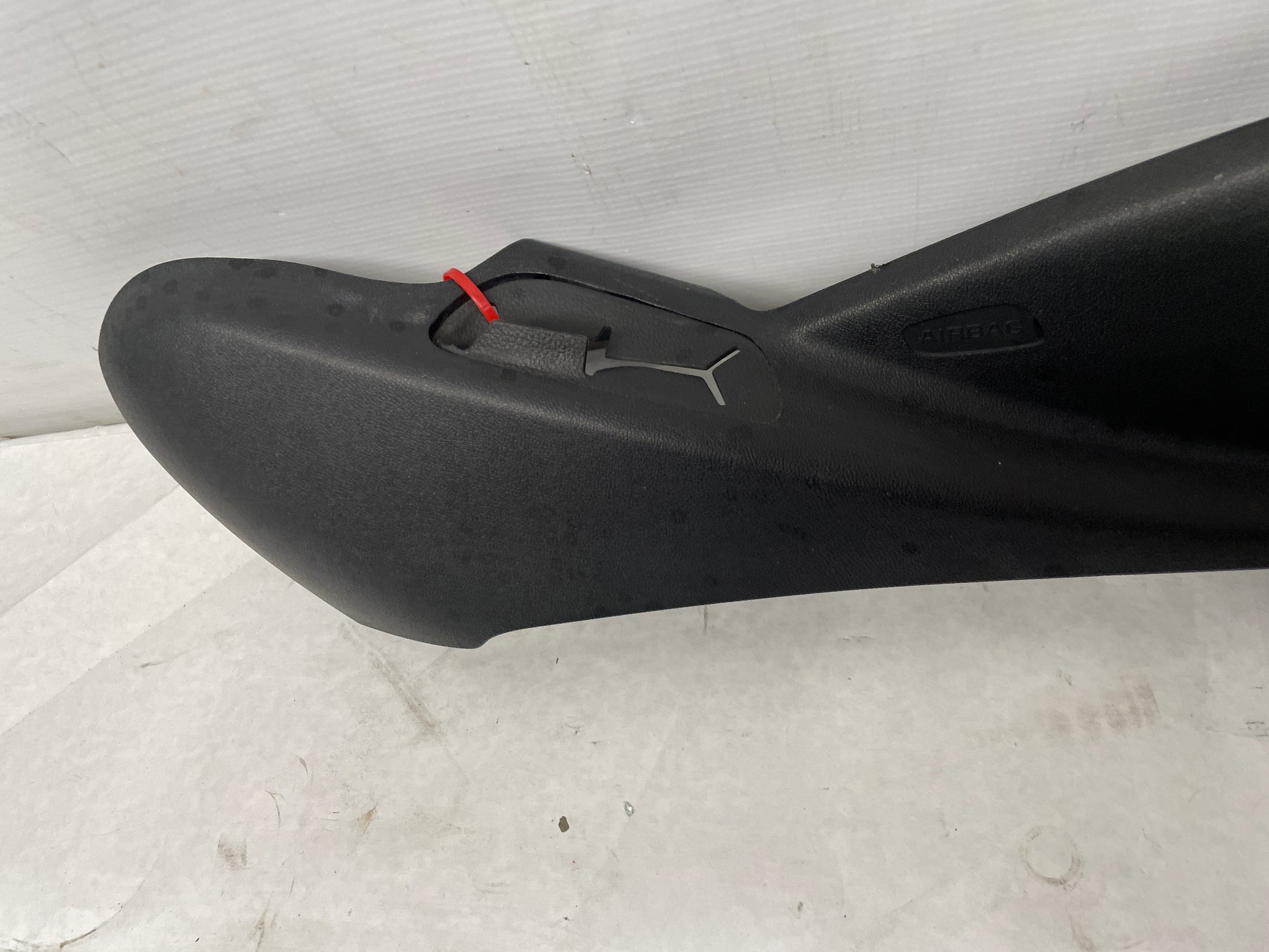 2019 Chevy Camaro SS RH Passenger Front Seat Adjustment Control Switch Outer Cover OEM - Day's Parts Yard