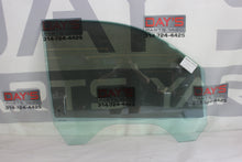2018 GMC Sierra K2500 Denali Front RH Passenger Door Window Glass OEM - Day's Parts Yard
