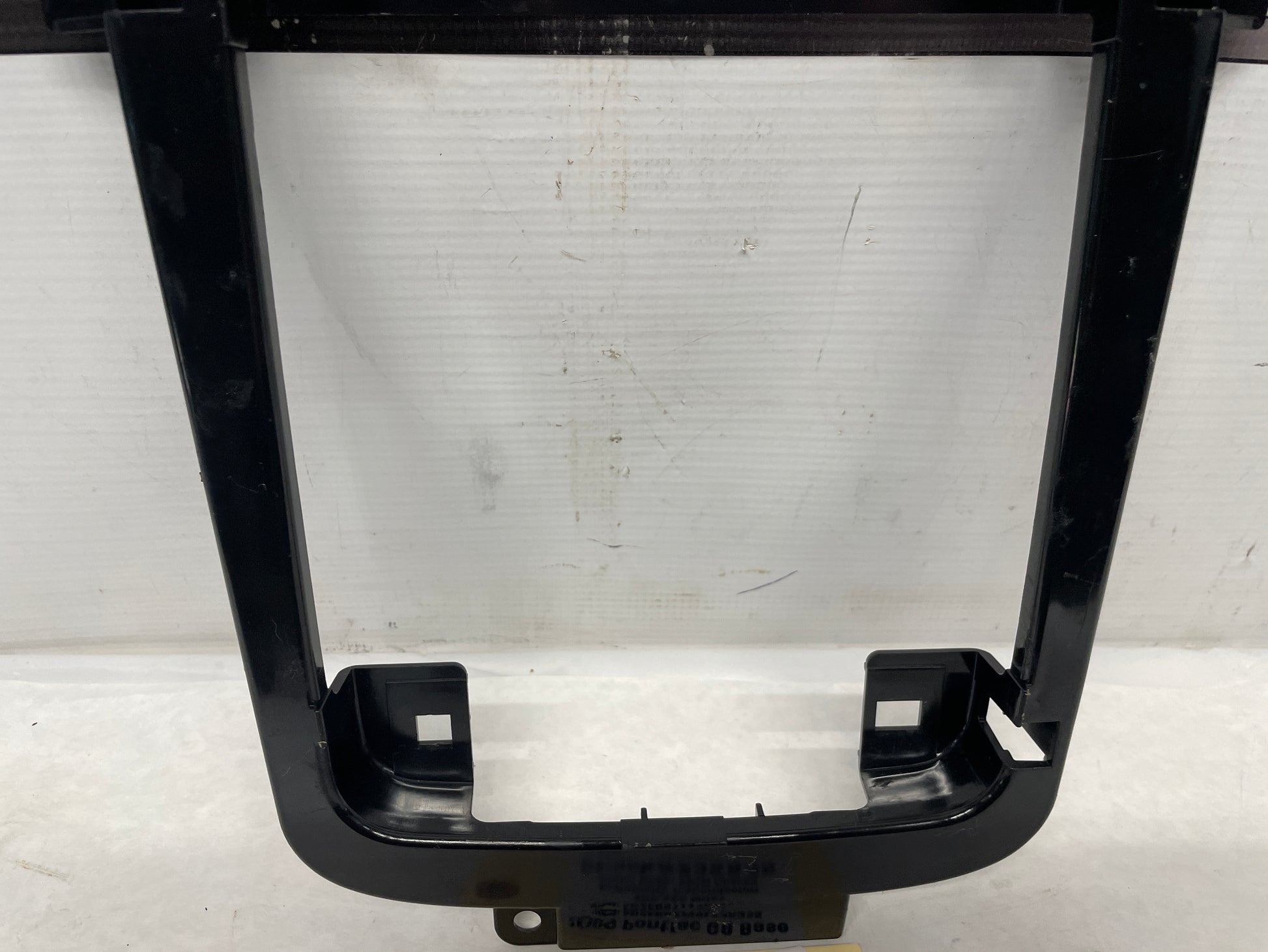 2009 Pontiac G8 Base Over Head Console Dome Light Frame Bracket Brace Bezel OEM - Day's Parts Yard
