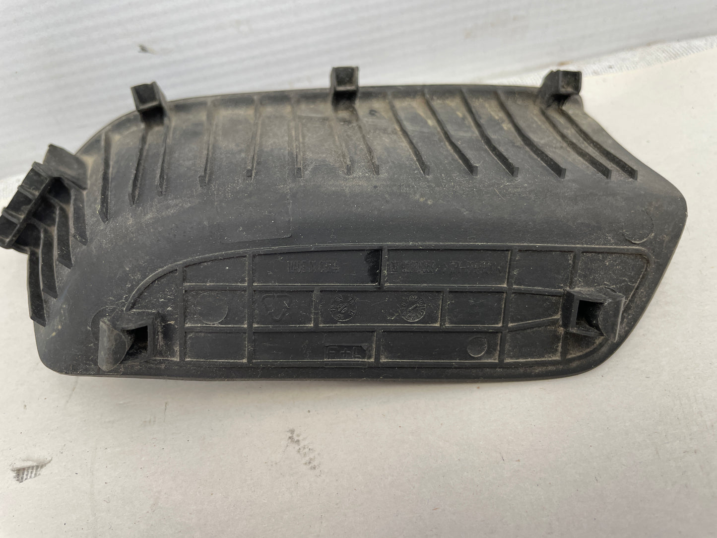 2015 Chevy SS Sedan Front LH Driver Door Panel Pull Rubber Insert OEM - Day's Parts Yard