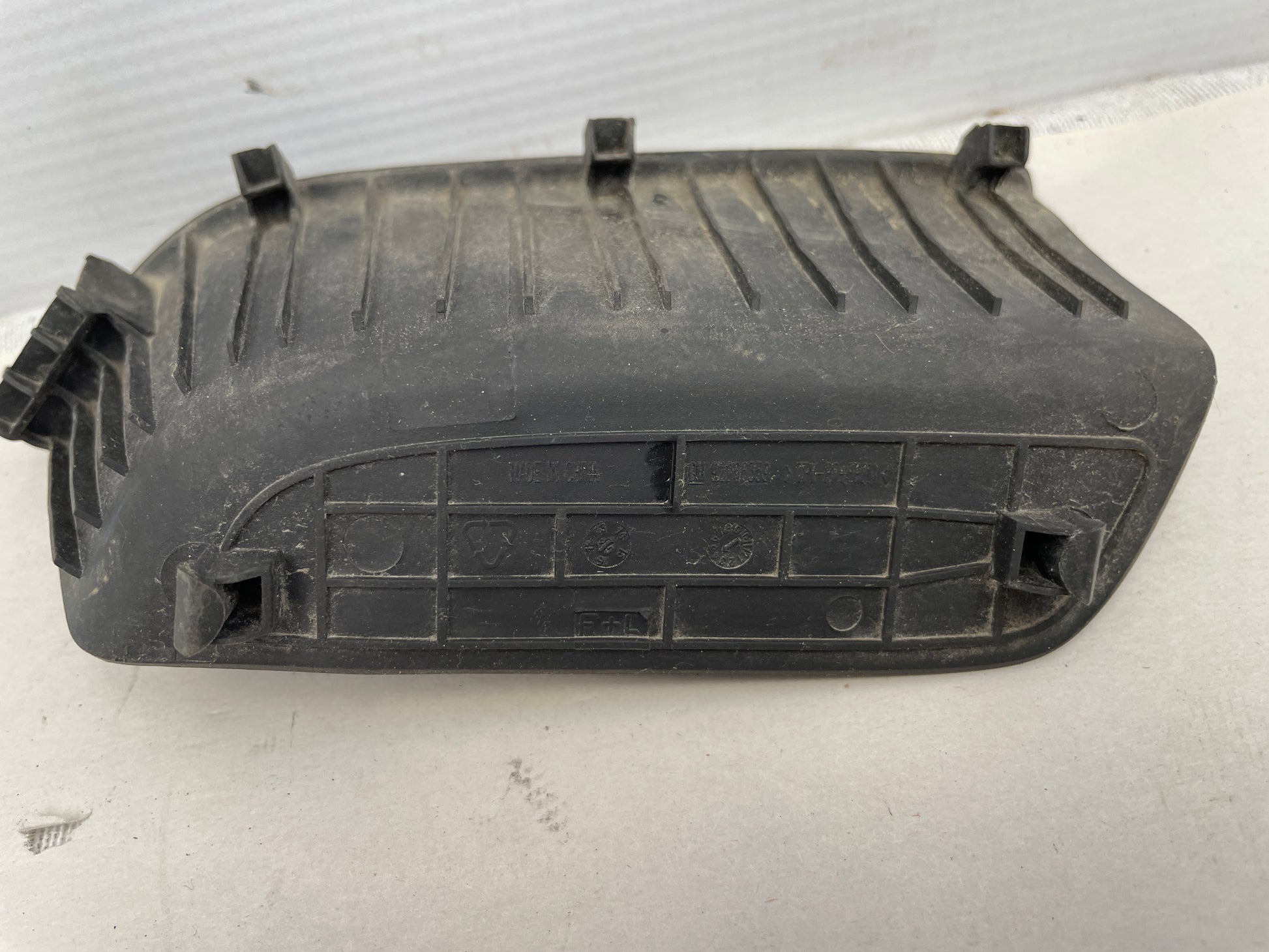 2015 Chevy SS Sedan Front LH Driver Door Panel Pull Rubber Insert OEM - Day's Parts Yard