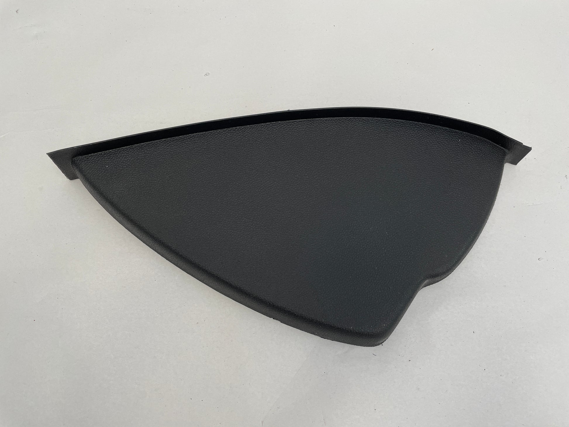 2014-17 SS Sedan RH & LH Dash End Cap Covers OEM - Day's Parts Yard