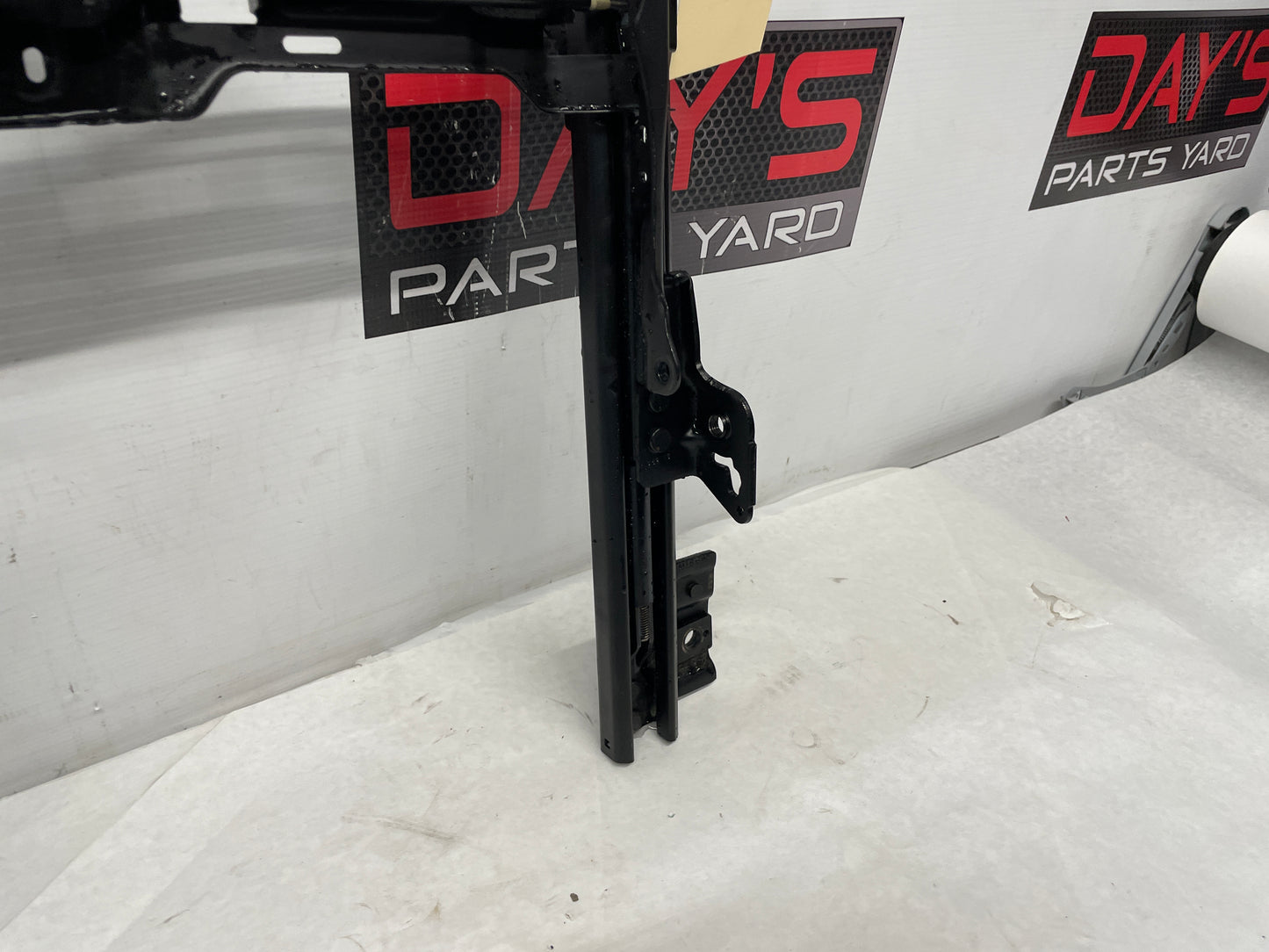 2019 Chevy Camaro SS RH Passenger Front Seat Frame Rail OEM - Day's Parts Yard