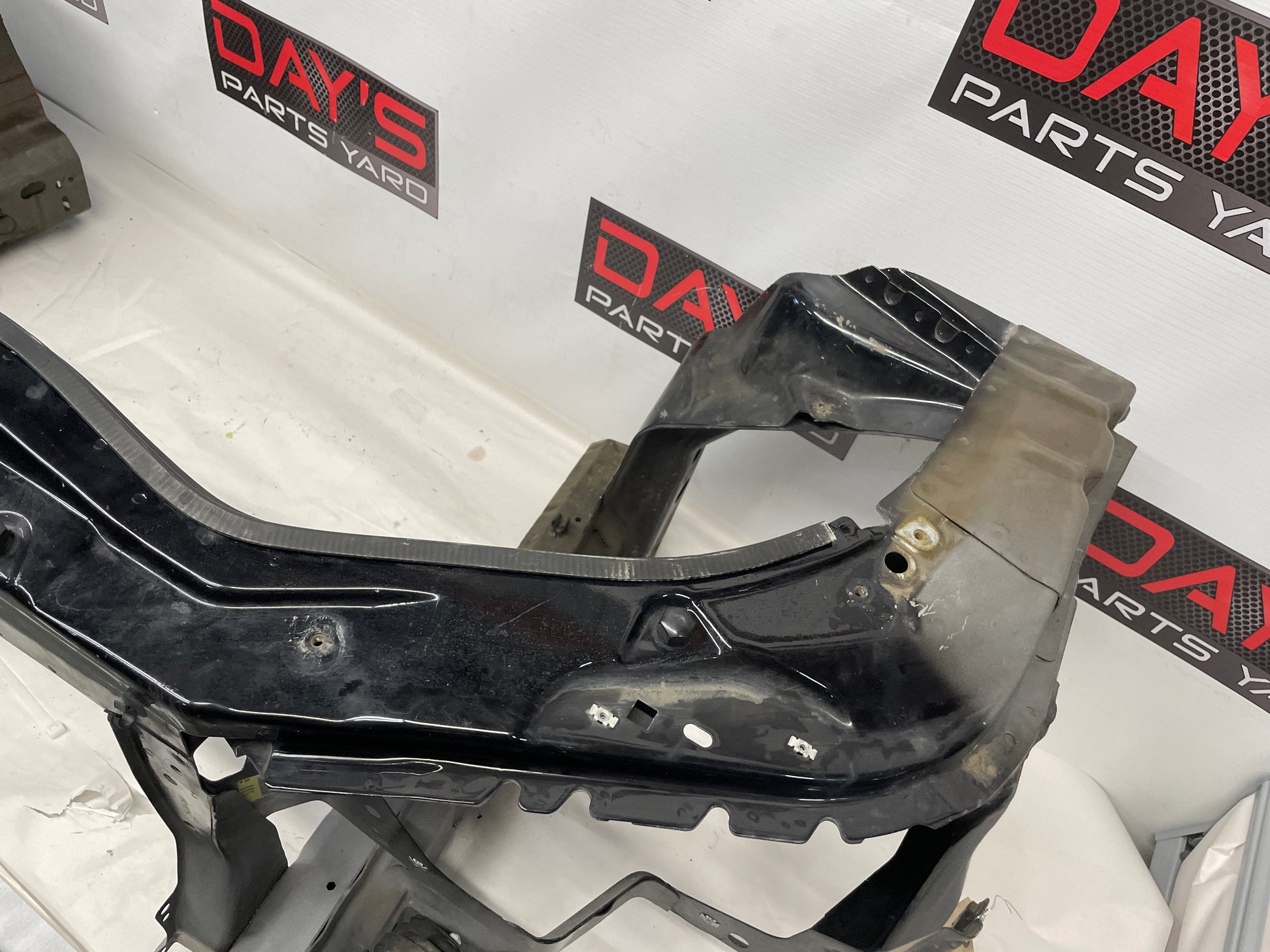 2012 Chevy Camaro SS ZL1 Front End Radiator Core Support Bracket Brace OEM - Day's Parts Yard