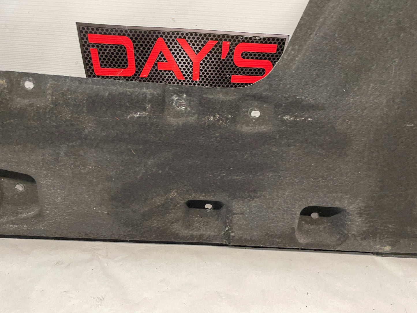 2016 Cadillac ATS-V Coupe RH Passenger Underbody Deflector Shield Cover Tray OEM