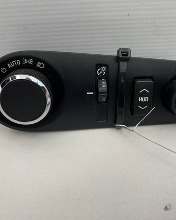 2014-17 SS Sedan Head Light Lamp Control Switch  OEM