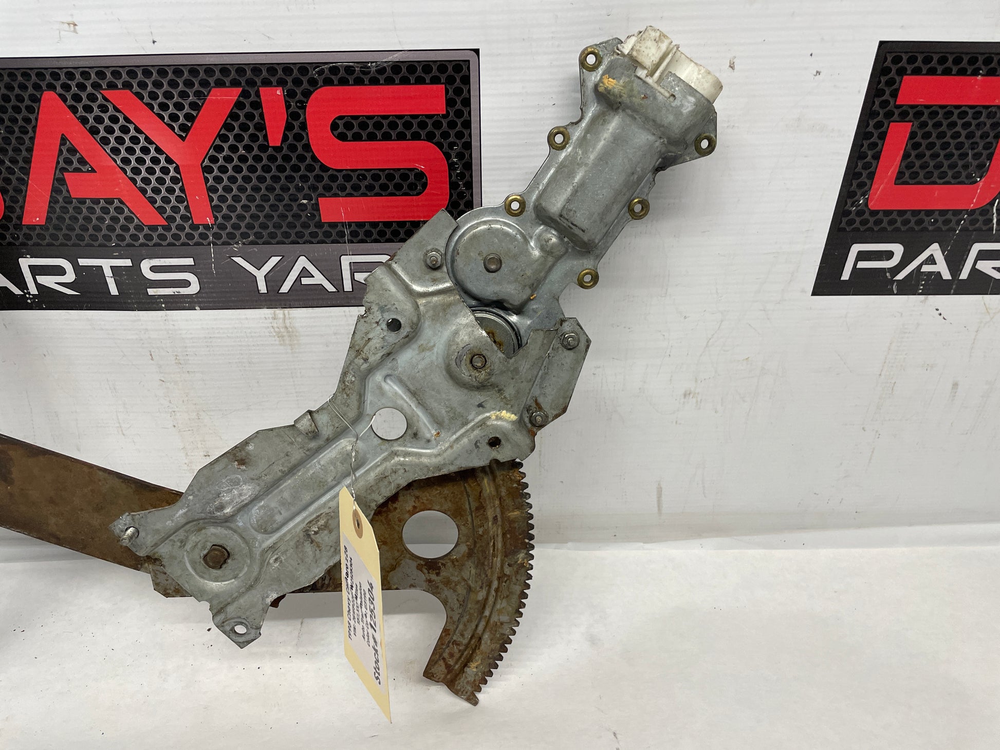 1998 Chevy Camaro Z28 LH Driver Window Regulator Motor OEM - Day's Parts Yard