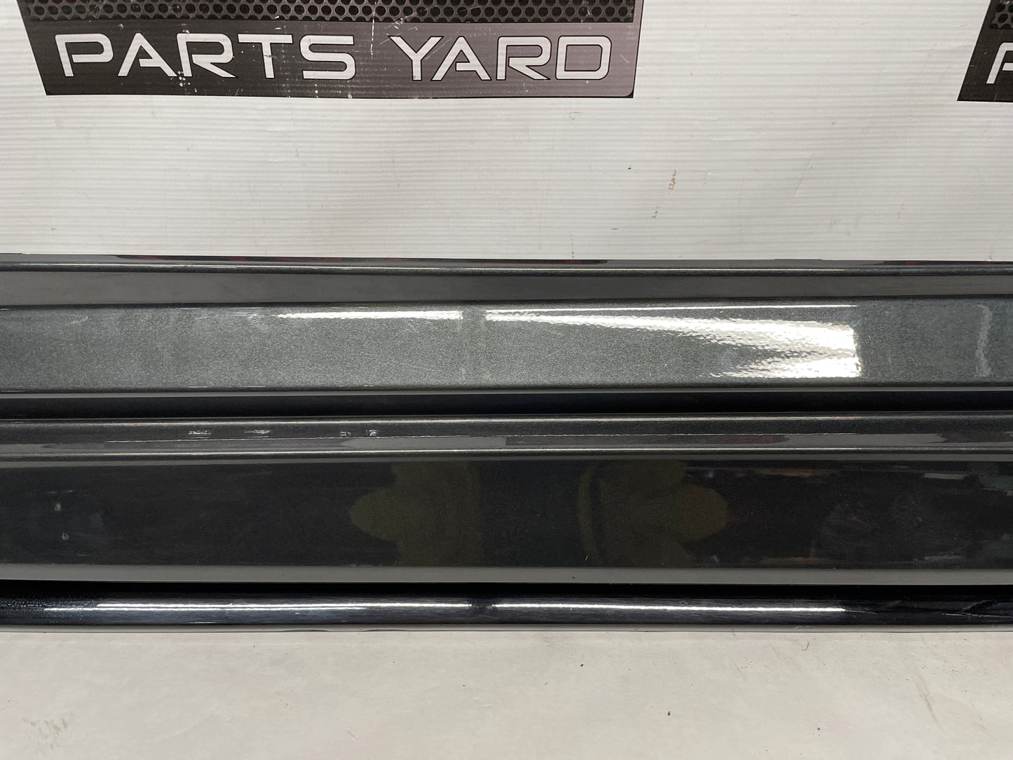 2016 Cadillac ATS-V Coupe LH Driver Side Skirt Rocker Molding Panel Black OEM