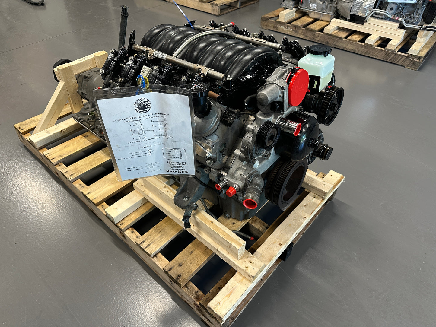 6.0 LS2 Engine 4L65 Automatic Transmission Drivetrain Pullout 400HP - Day's Parts Yard