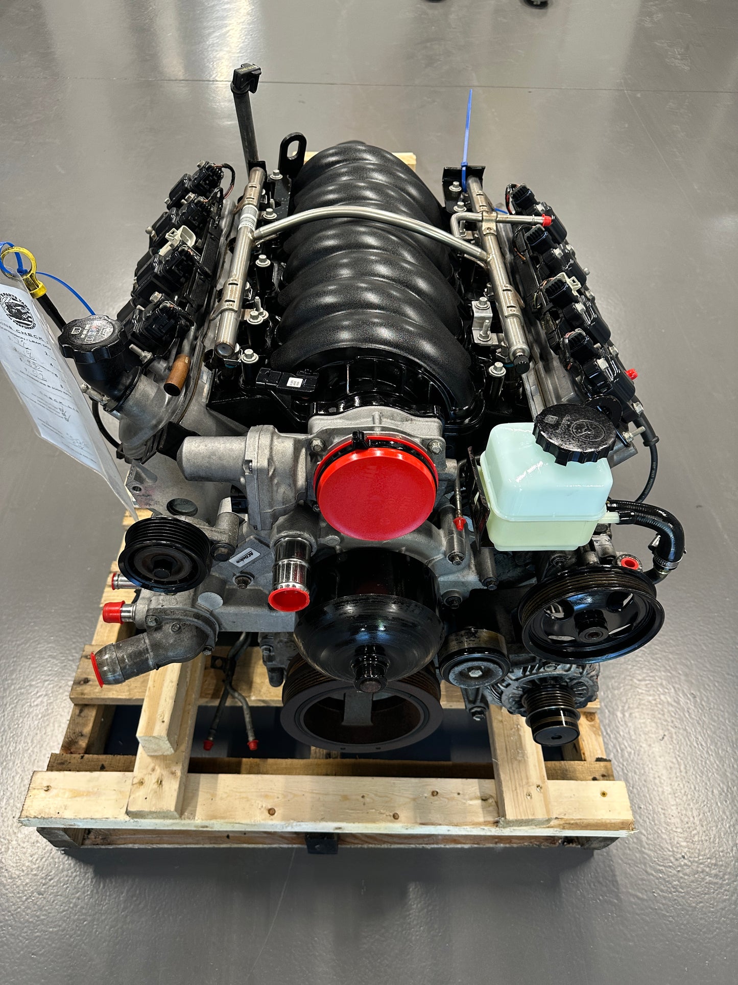 6.0 LS2 Engine 4L65 Automatic Transmission Drivetrain Pullout 400HP - Day's Parts Yard