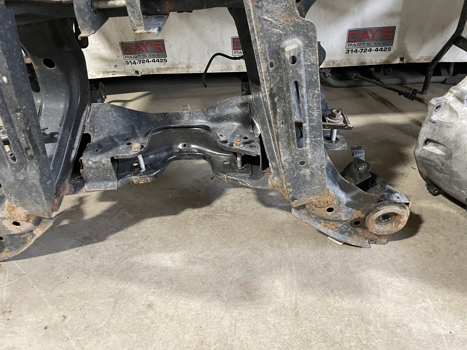 2014 Chevy SS Sedan Bare Rear Differential Cradle Subframe K Member OEM - Day's Parts Yard