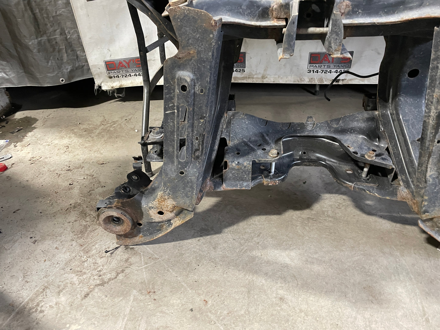 2014 Chevy SS Sedan Bare Rear Differential Cradle Subframe K Member OEM - Day's Parts Yard