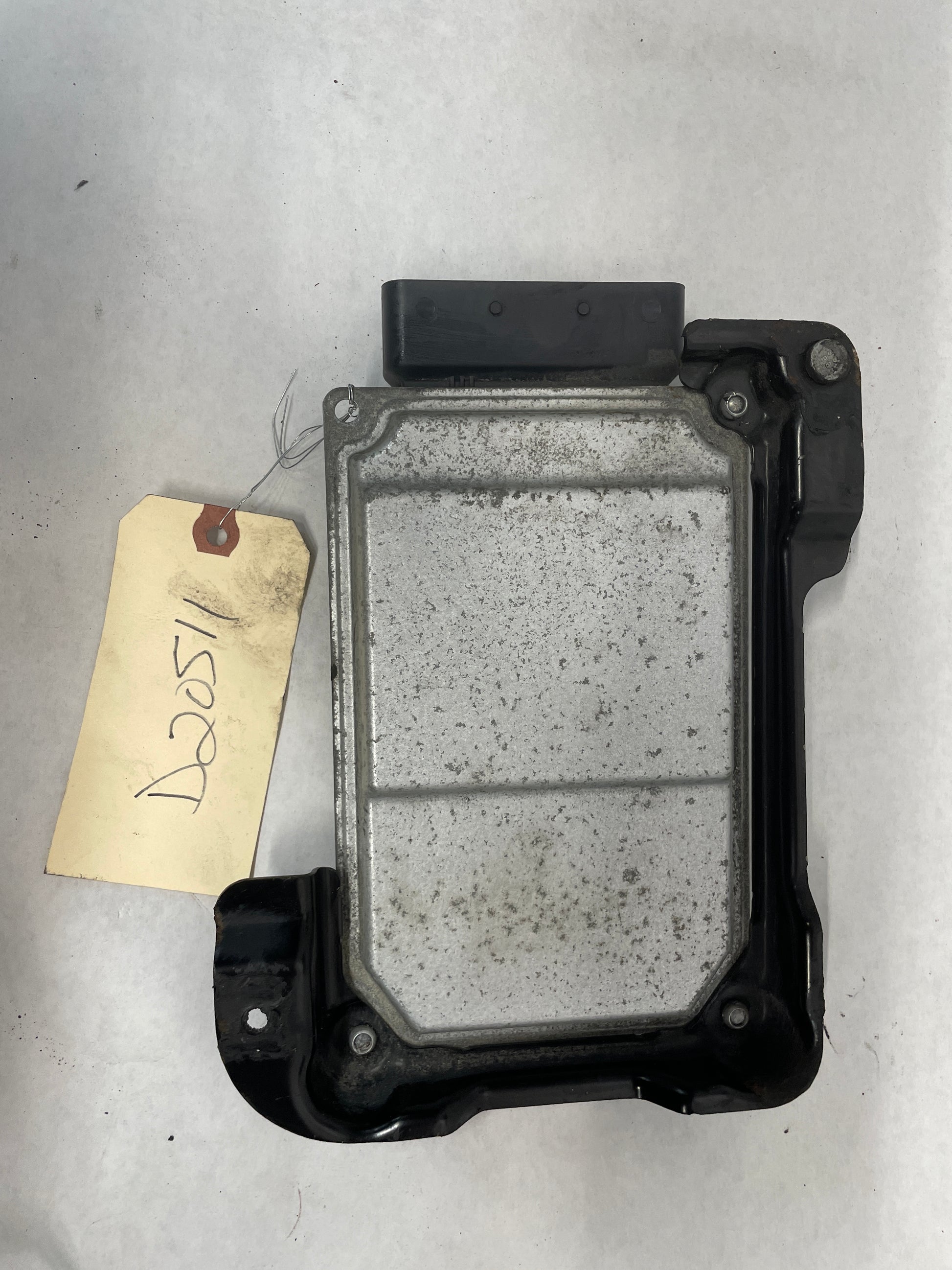 2018 Cadillac Escalade Suspension Control Module OEM - Day's Parts Yard