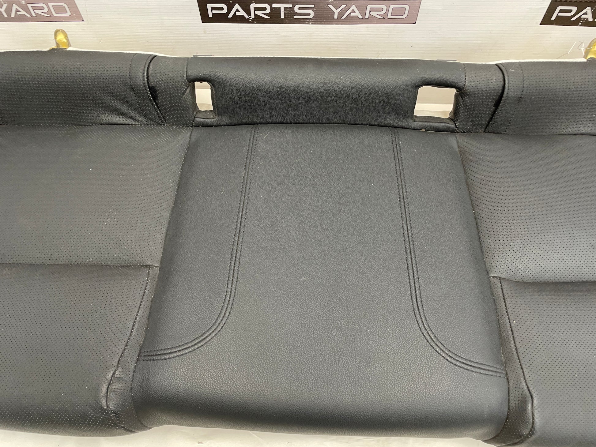 2009 Pontiac G8 GT Rears  Black Leather OEM LOCAL PICK UP - Day's Parts Yard