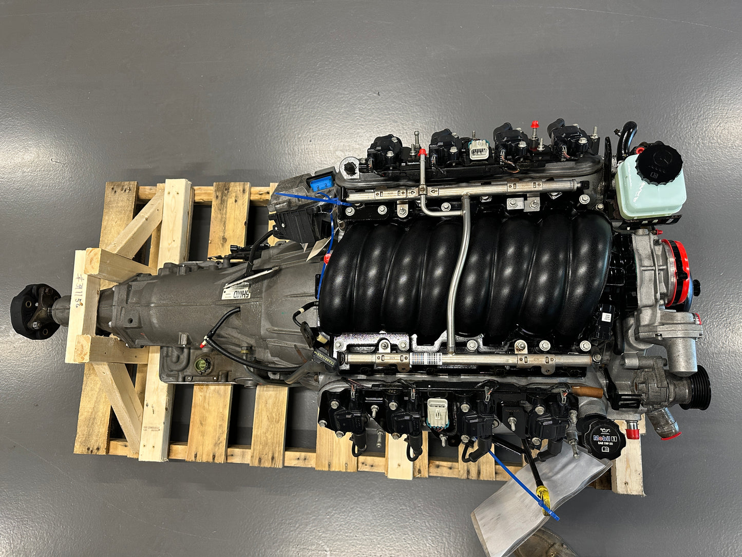 6.0 LS2 Engine 4L65 Automatic Transmission Drivetrain Pullout 400HP - Day's Parts Yard