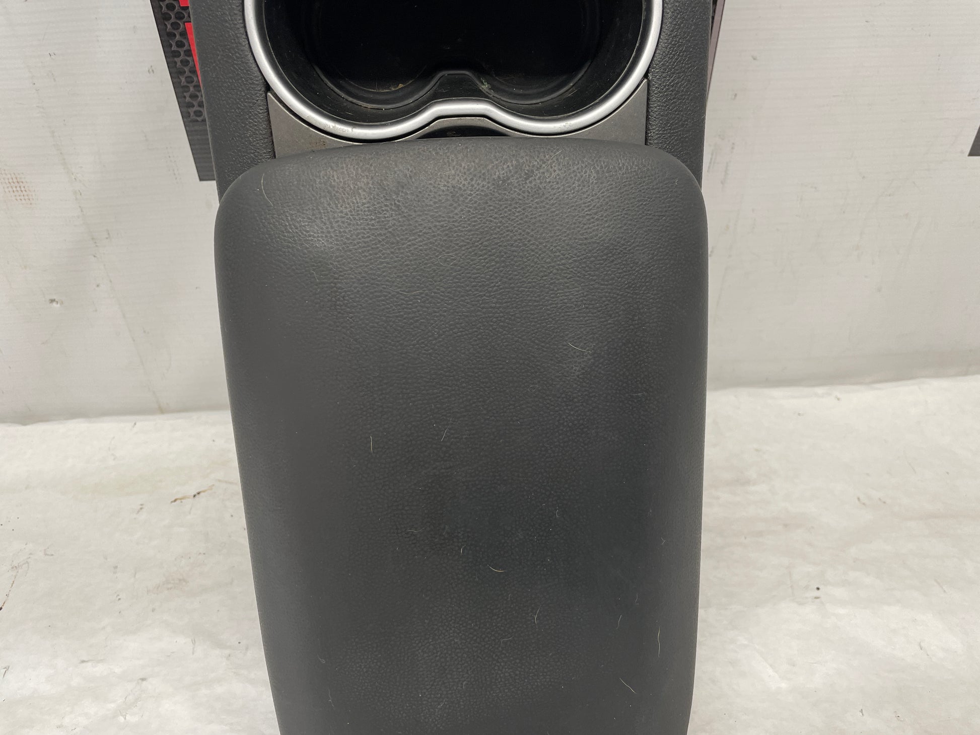 2009 Pontiac G8 Base Center Console Bare OEM - Day's Parts Yard