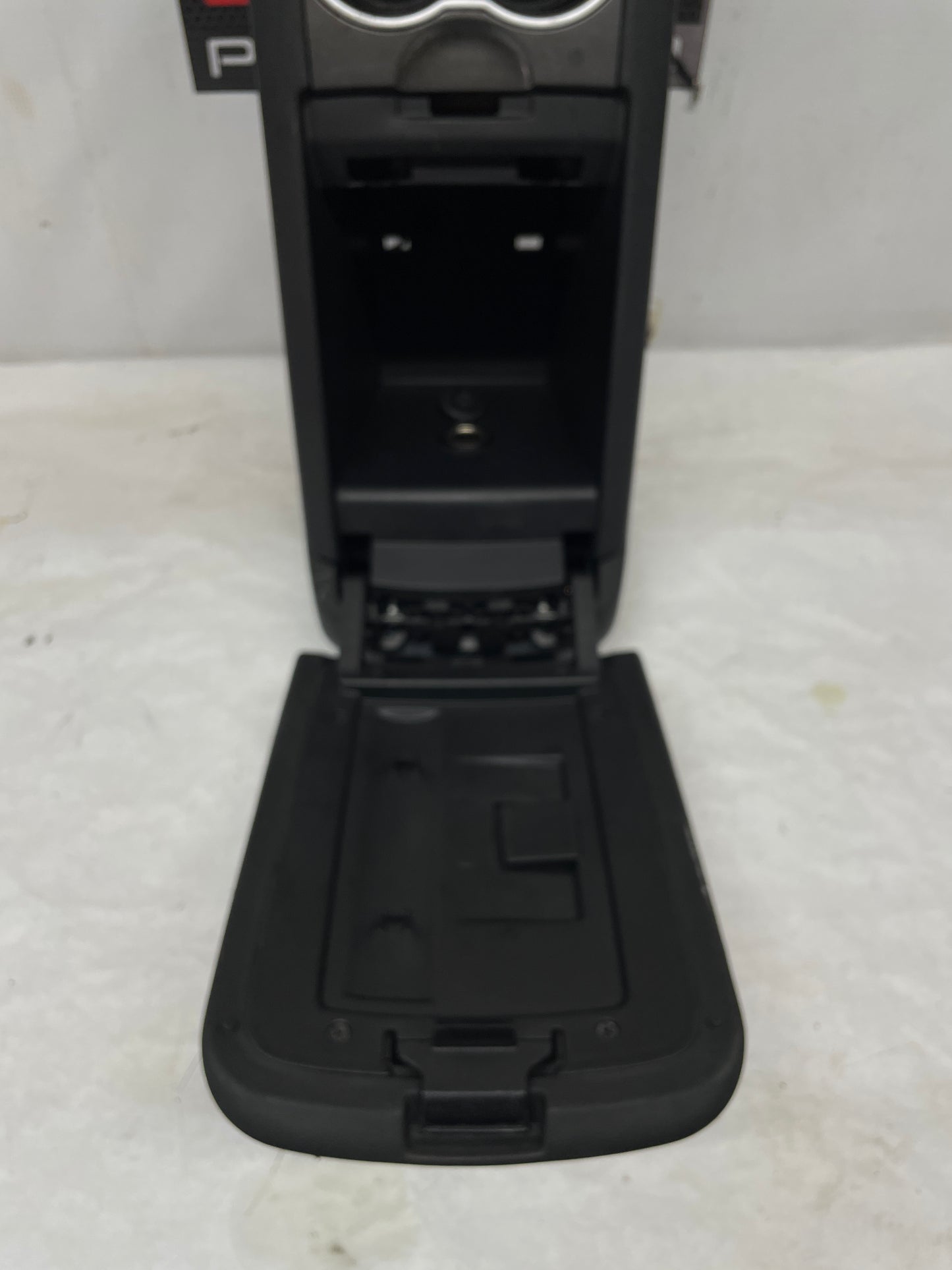 2009 Pontiac G8 Base Center Console Bare OEM - Day's Parts Yard