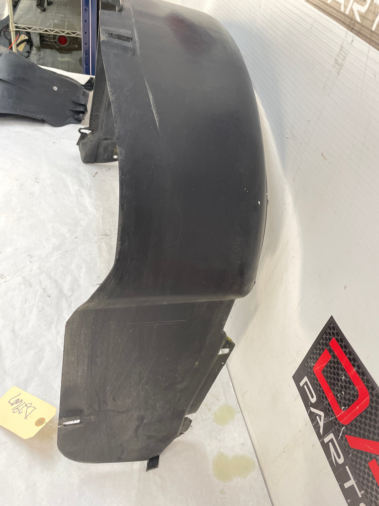 2005 Pontiac GTO LH Driver Front Fender Wheel House Well Liner OEM