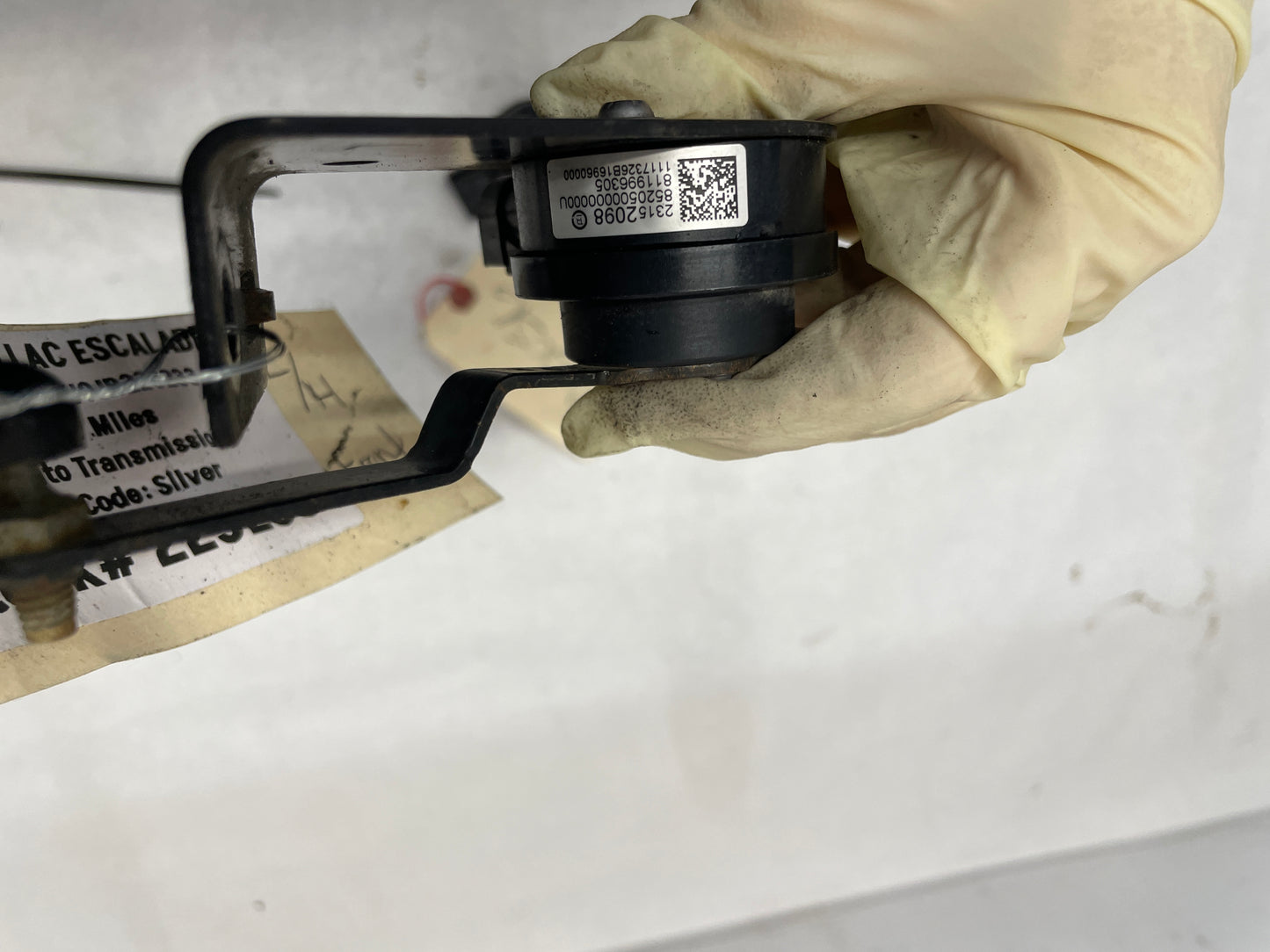 2018 Cadillac Escalade Front Ride Height Suspension Level Sensors OEM - Day's Parts Yard