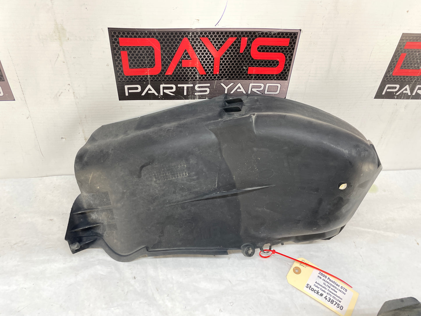 2005 Pontiac GTO RH Passenger Rear Quarter Fender Wheel House Well Liner OEM