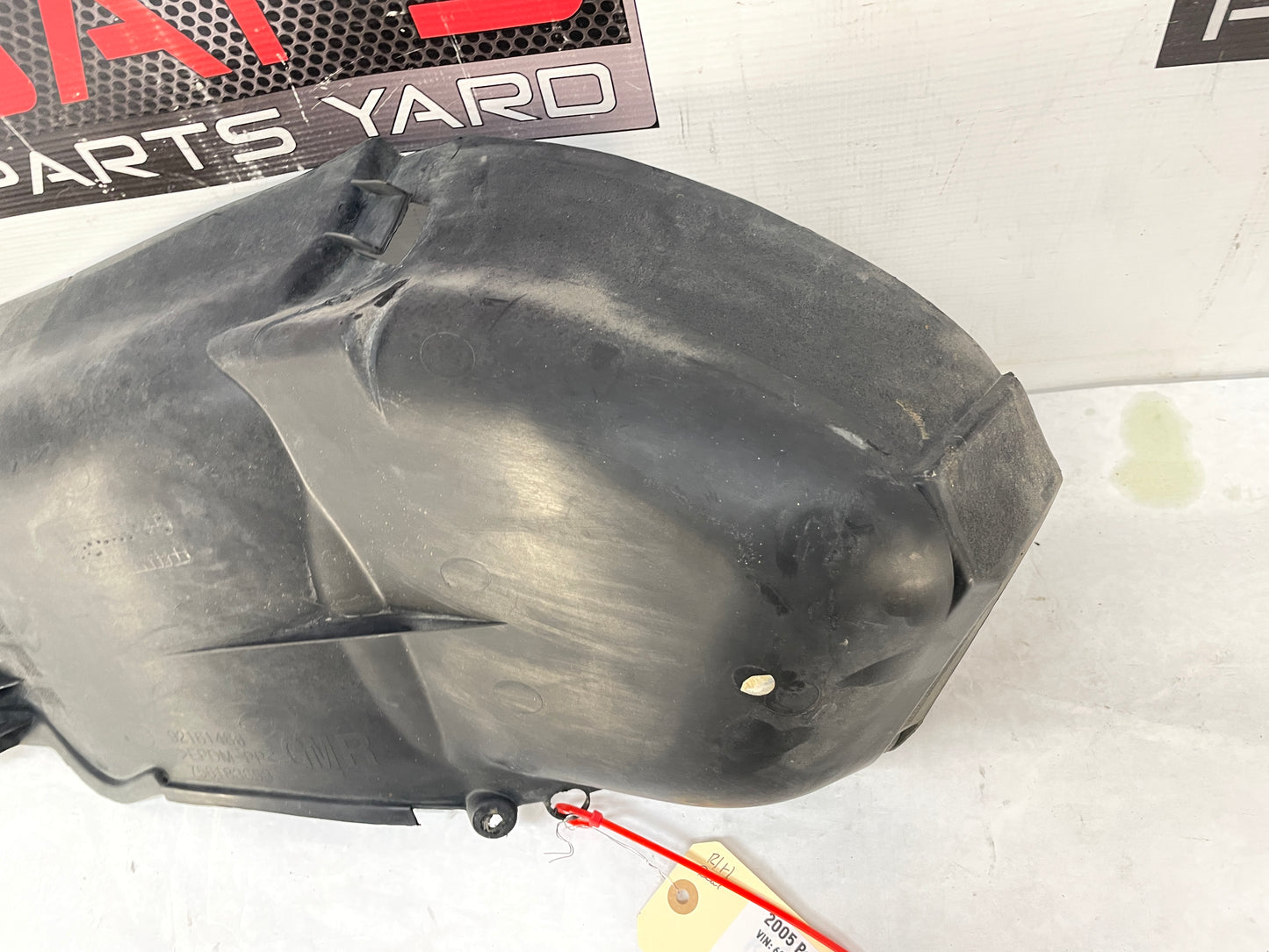 2005 Pontiac GTO RH Passenger Rear Quarter Fender Wheel House Well Liner OEM