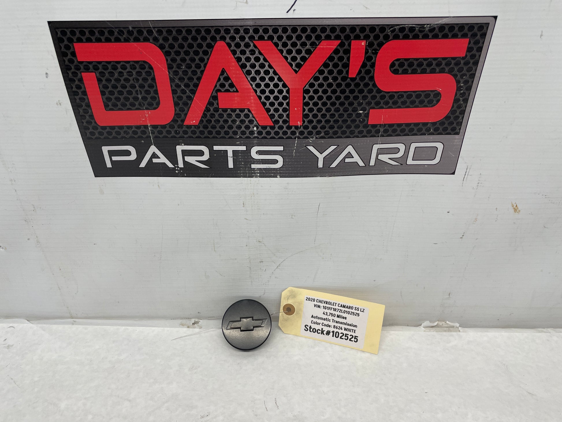2020 Chevy Camaro SS LZ Wheel Center Cap OEM - Day's Parts Yard