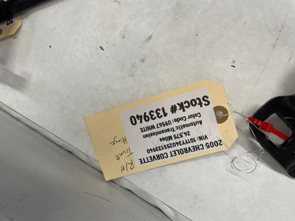 2005 Chevy C6 Corvette Convertible RH & LH Trunk Hinges OEM - Day's Parts Yard