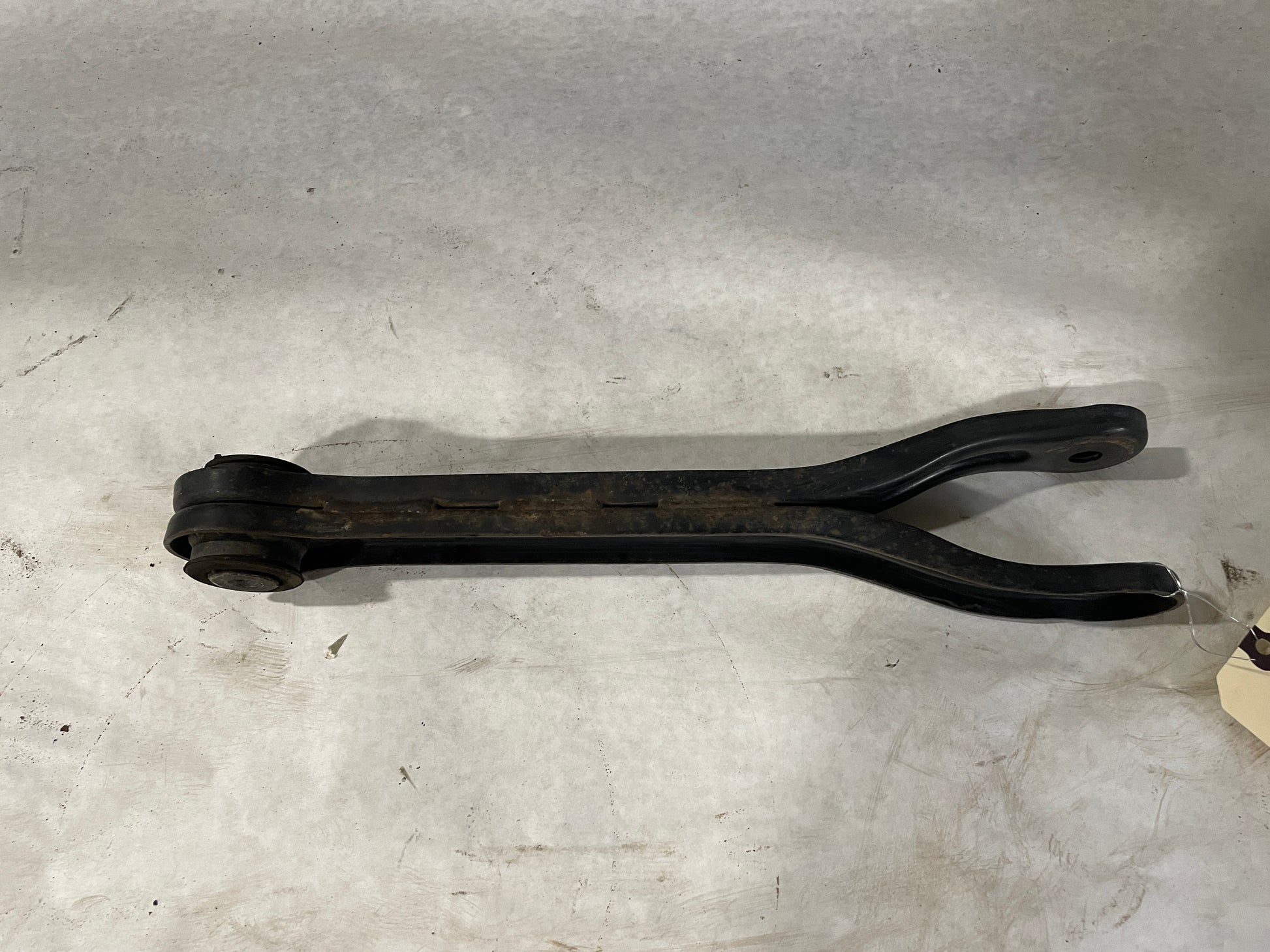 2014 Chevrolet SS Sedan LH Driver Rear Suspension Trailing Control Arm OEM - Day's Parts Yard