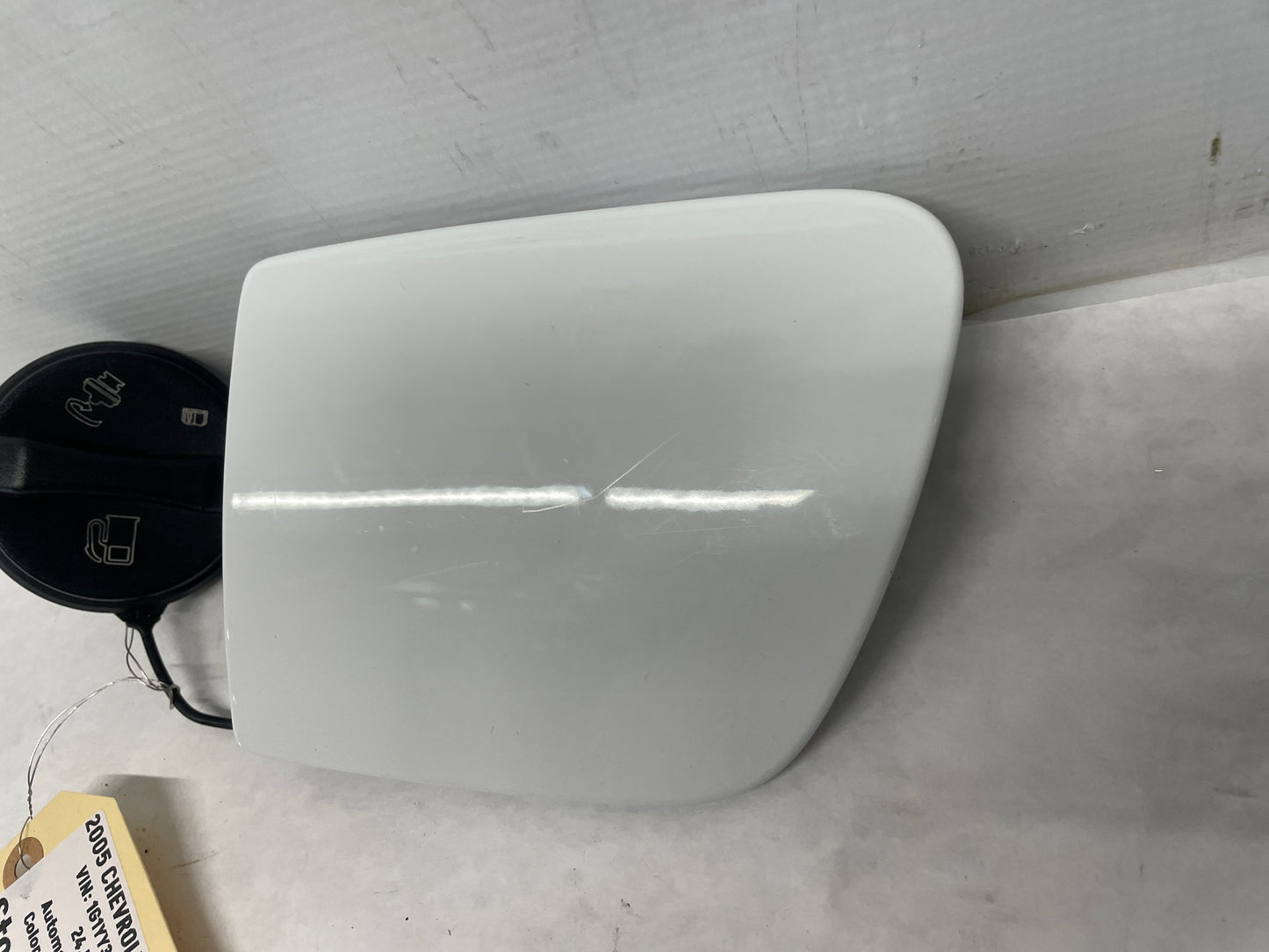 2005 Chevy C6 Corvette Fuel Filler Gas Door and Cap OEM - Day's Parts Yard