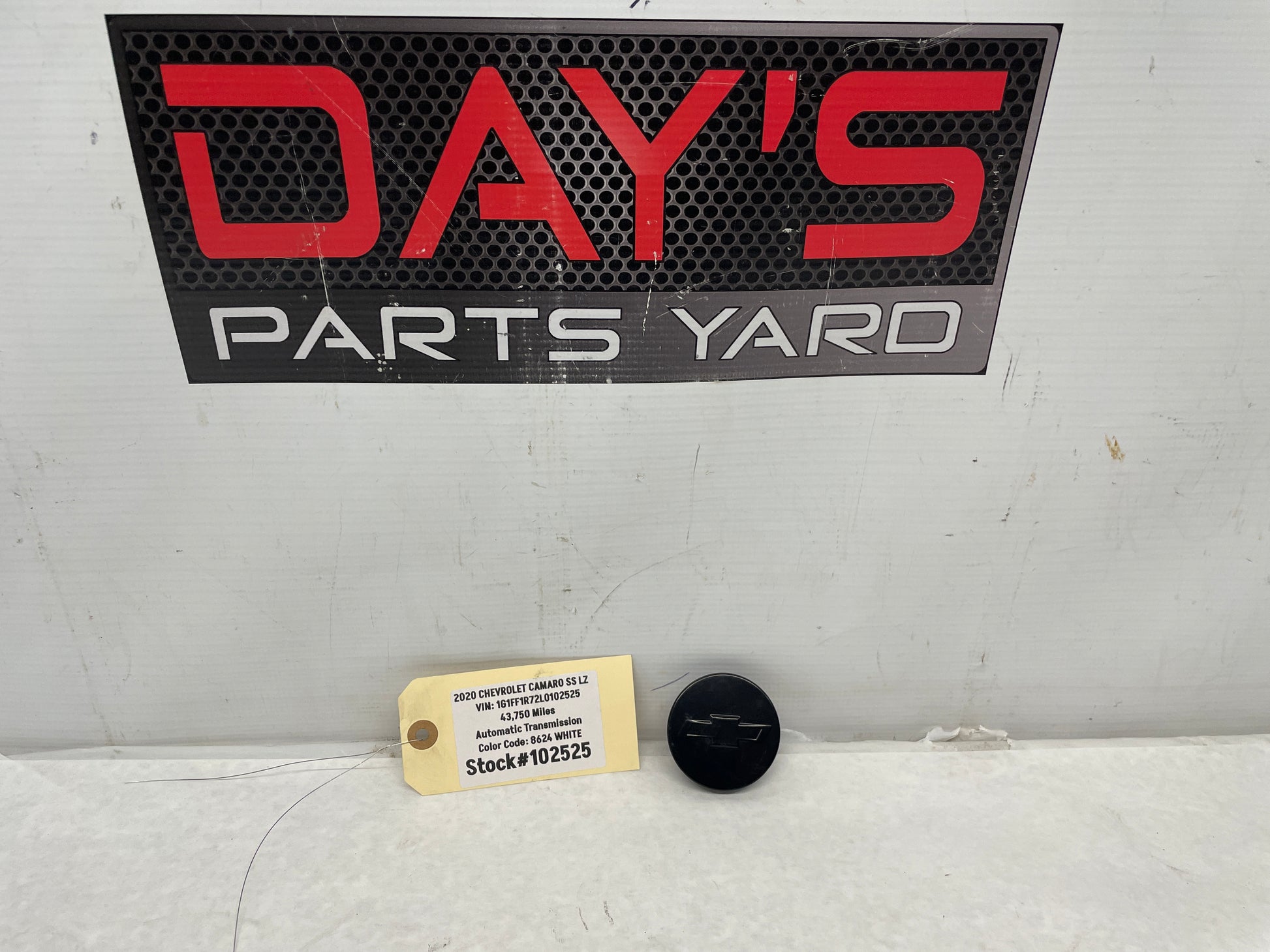 2020 Chevy Camaro SS LZ Wheel Center Cap OEM - Day's Parts Yard