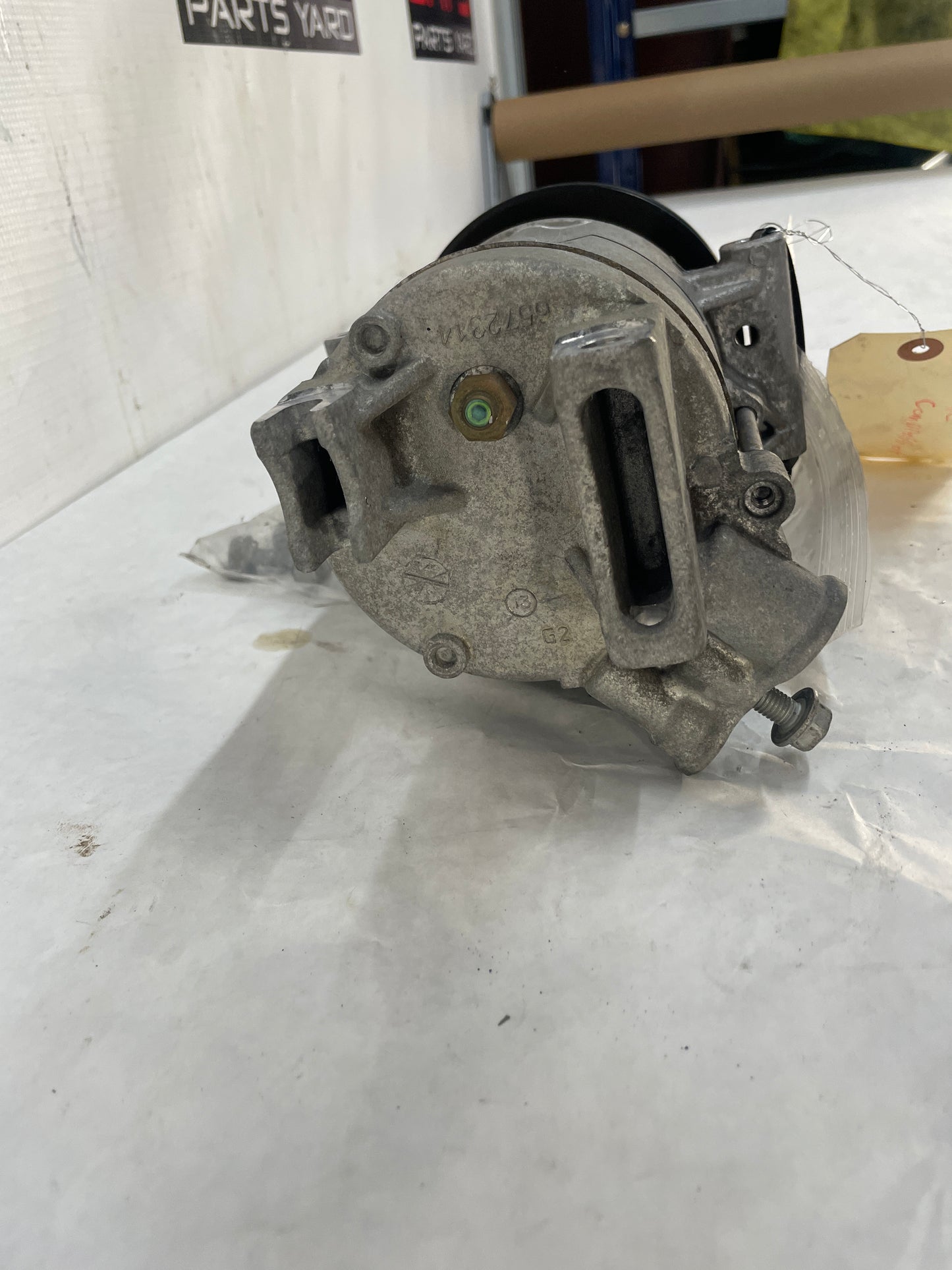 2014 Chevy Camaro SS AC A/C Air Conditioner Compressor w/ Hardware OEM - Day's Parts Yard