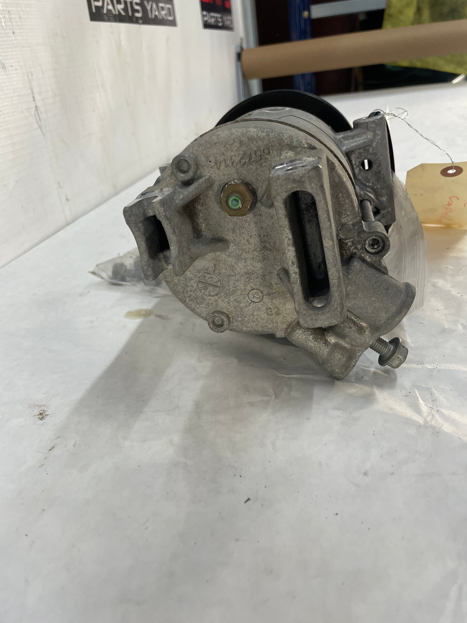 2014 Chevy Camaro SS AC A/C Air Conditioner Compressor w/ Hardware OEM - Day's Parts Yard