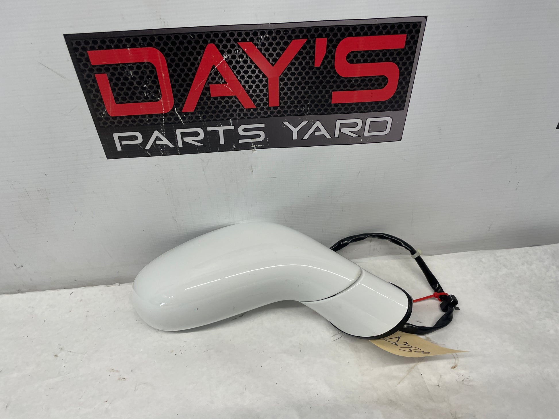 2005 Chevy C6 Corvette RH Passenger Exterior Out Side Mirror White OEM - Day's Parts Yard