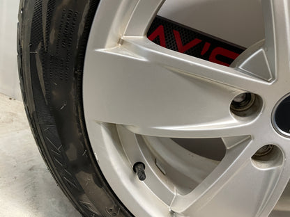 2004 Pontiac GTO Wheels and Tires 17X8 OEM