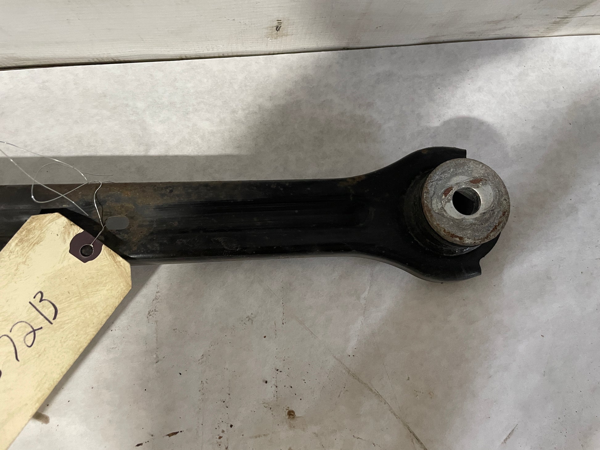 2014 Chevy SS Sedan LH Driver Rear Trailing Arm OEM - Day's Parts Yard