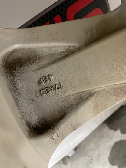 2004 Pontiac GTO Wheels and Tires 17X8 OEM