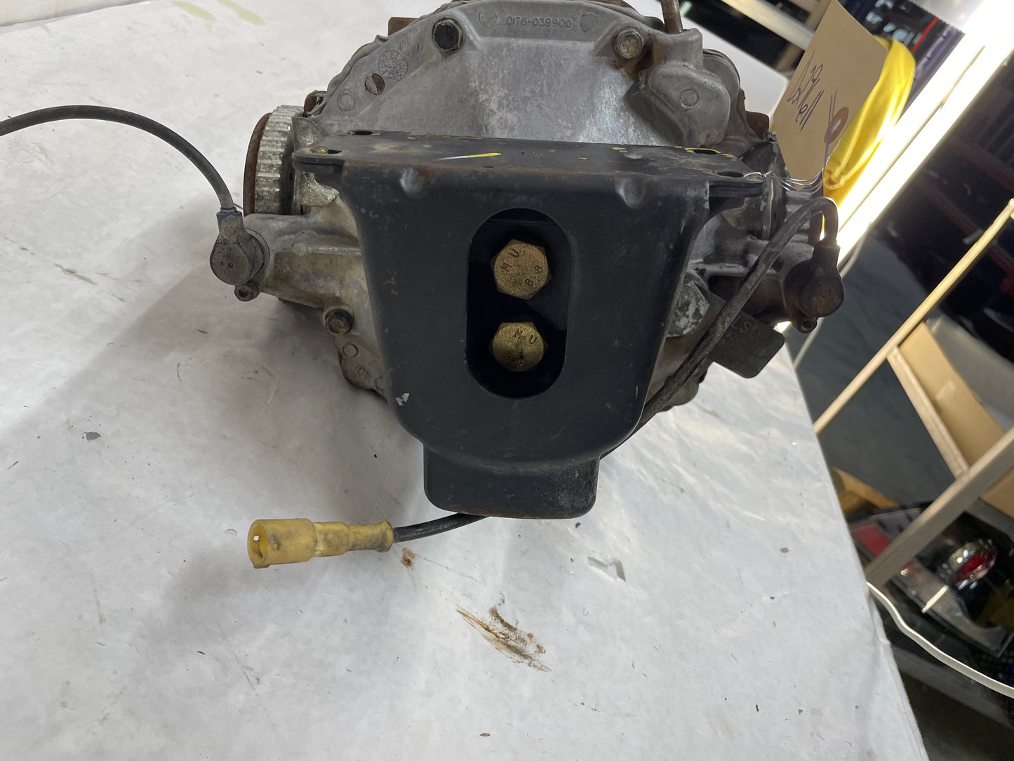 2005 Pontiac GTO Rear End Rearend Carrier Axle Differential 3.46 LSD OEM