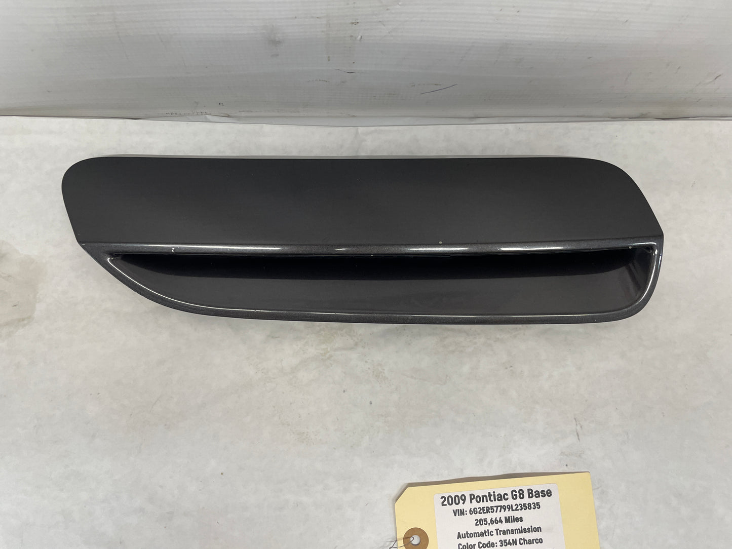 2009 Pontiac G8 Base RH Passenger Hood Vent Scoop OEM - Day's Parts Yard