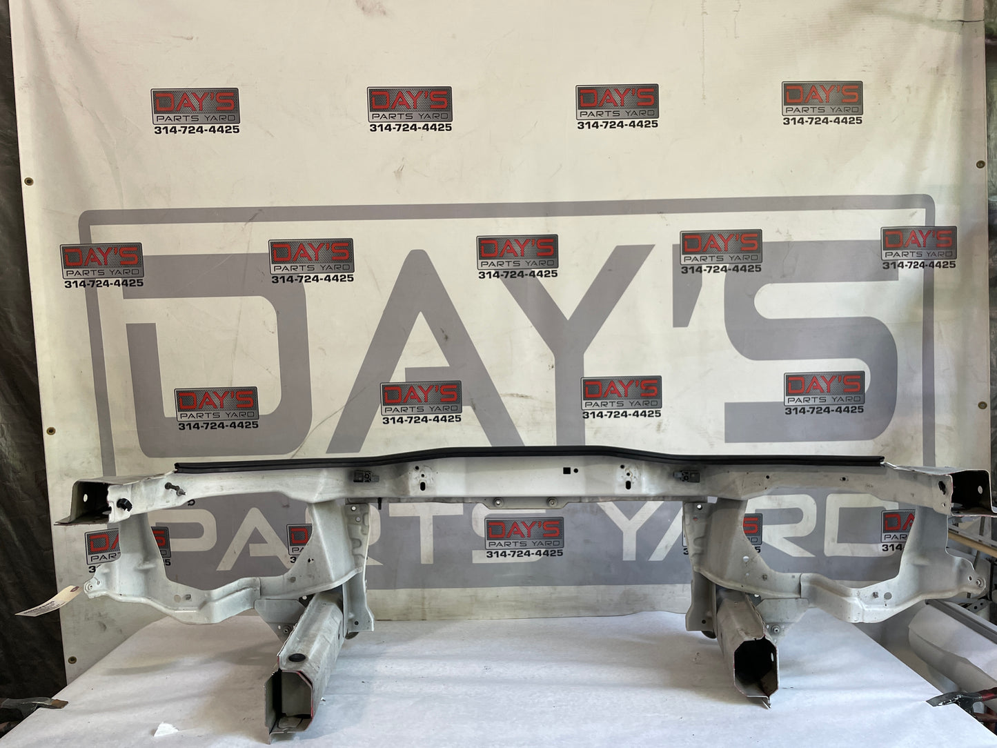 2015 Chevy Camaro SS Radiator Core Support Bracket Brace Structure OEM - Day's Parts Yard