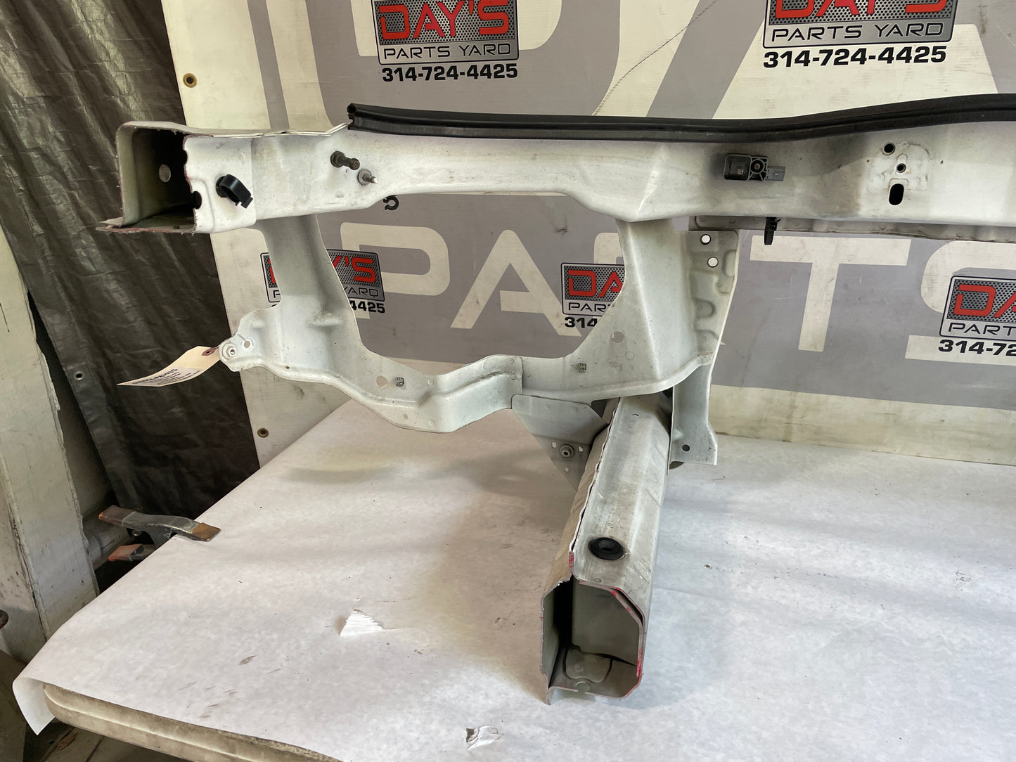 2015 Chevy Camaro SS Radiator Core Support Bracket Brace Structure OEM - Day's Parts Yard